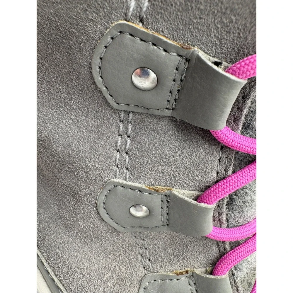 Sorel youth whitney